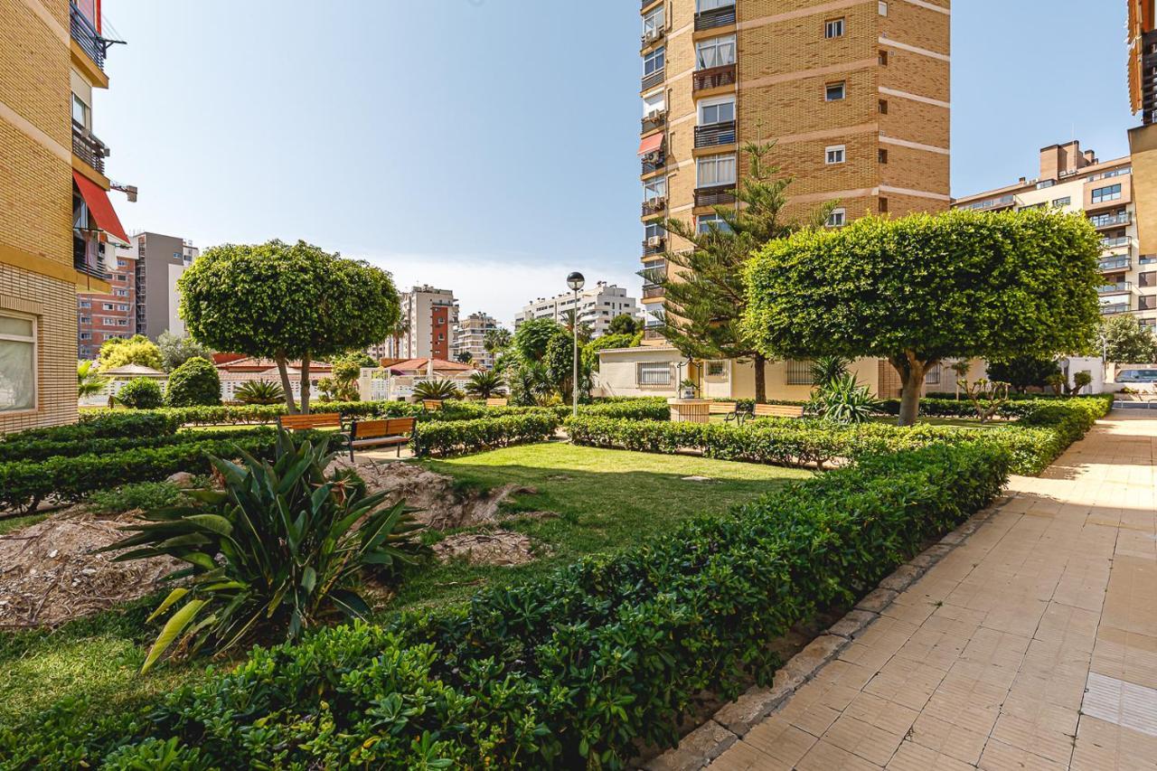 Regina In Playa San Juan With Ac And Pool Alicante